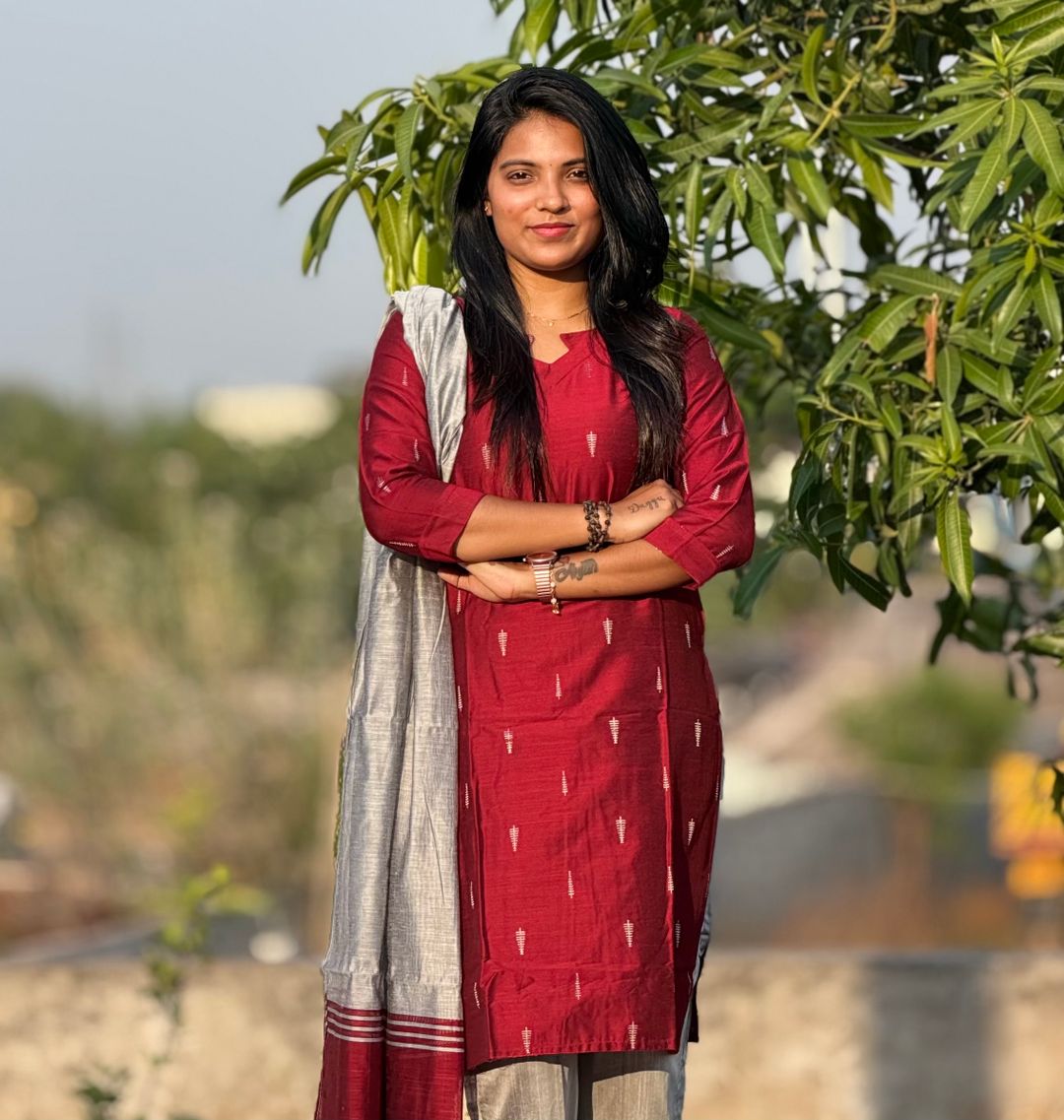 Women Regular Red Kurta Trouser With Dupatta